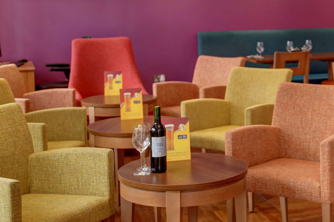Airlink Hotel Hayes  Zewnętrze zdjęcie